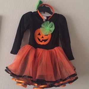 Pumpkin dress size 2Y-4Y